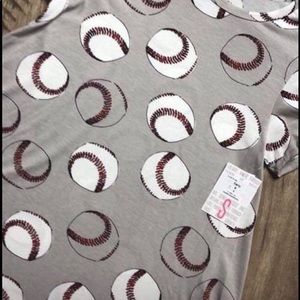 🚫🚫SOLD🚫🚫Lularoe BNWT small baseball